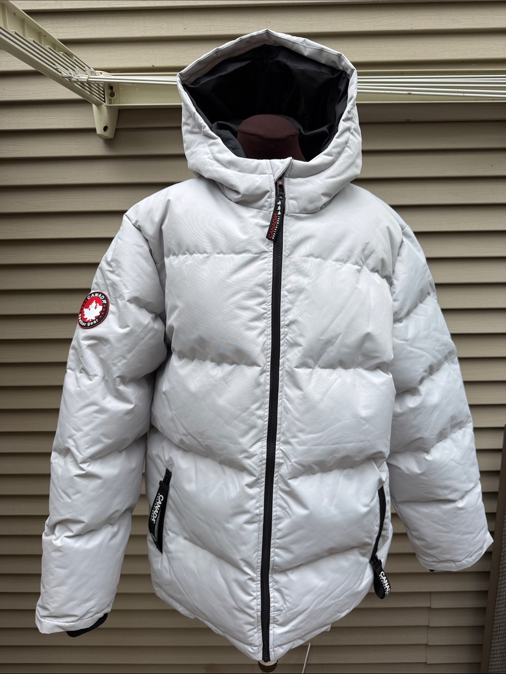 Heavy Duty Canada Weather Gear Ski Jacket in size XL